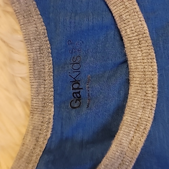 Boys Gap Tank shirt size 6 - Picture 3 of 10